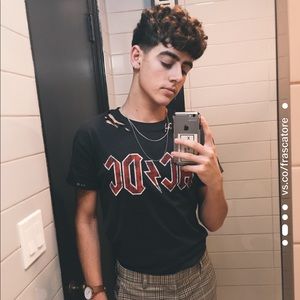 Meet your Posher, Jake